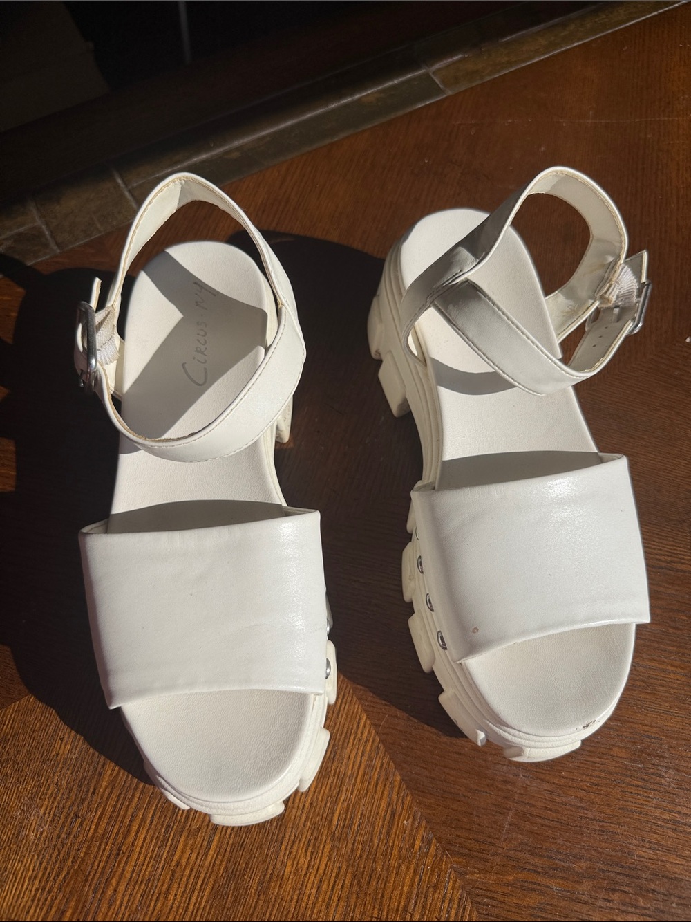 Circus by Sam Edelman White Chunky Strap Platform Sandals